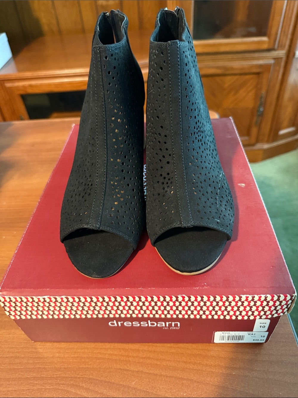 New in Box dressbarn Women’s Size 10 Black Perforated Open-Toe Ankle Booties